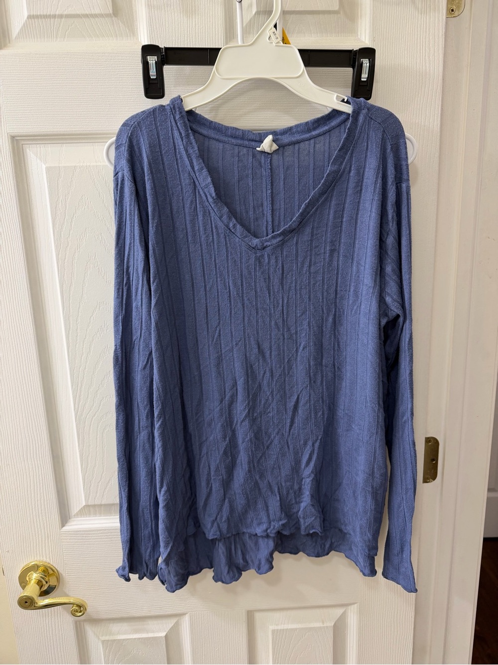 Lightweight Slate Blue V-Neck Long Sleeve Ribbed Top